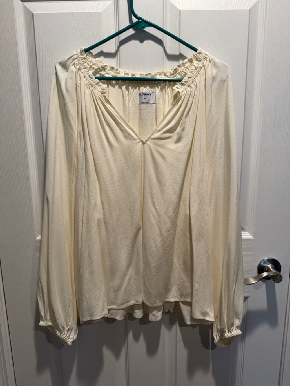 Old Navy Cream Off-White Peasant Blouse - Long Sleeve